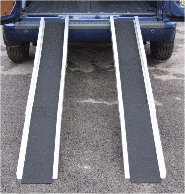 Chancel Ramp Rubber Ramp with Carry Handles for Easy Access