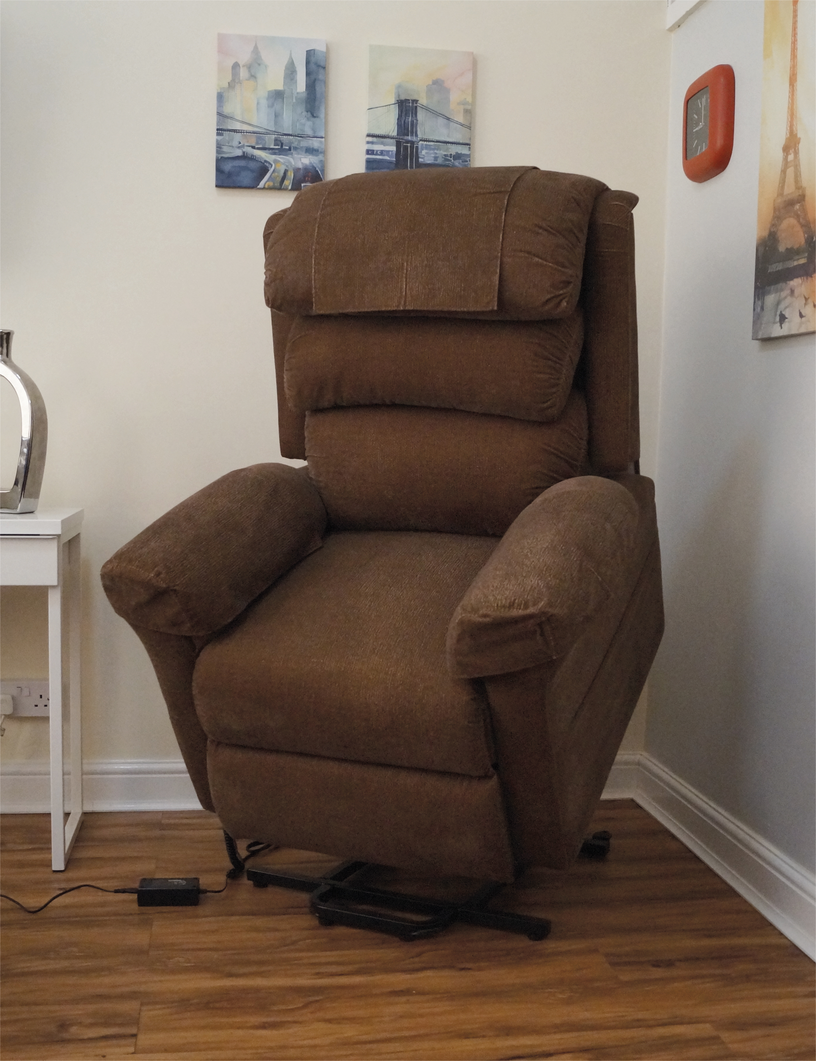 Ecclesfield Series Wall Hugging Rise & Recliner in Chenille Material (BROWN) - Image 3