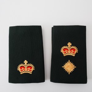 Crown or Crown with Pip Epaulettes (Pair Set)